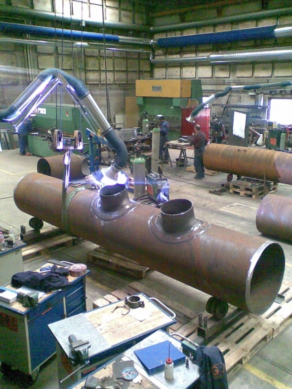 Team AGJ A/S works on pipe project for district heating
